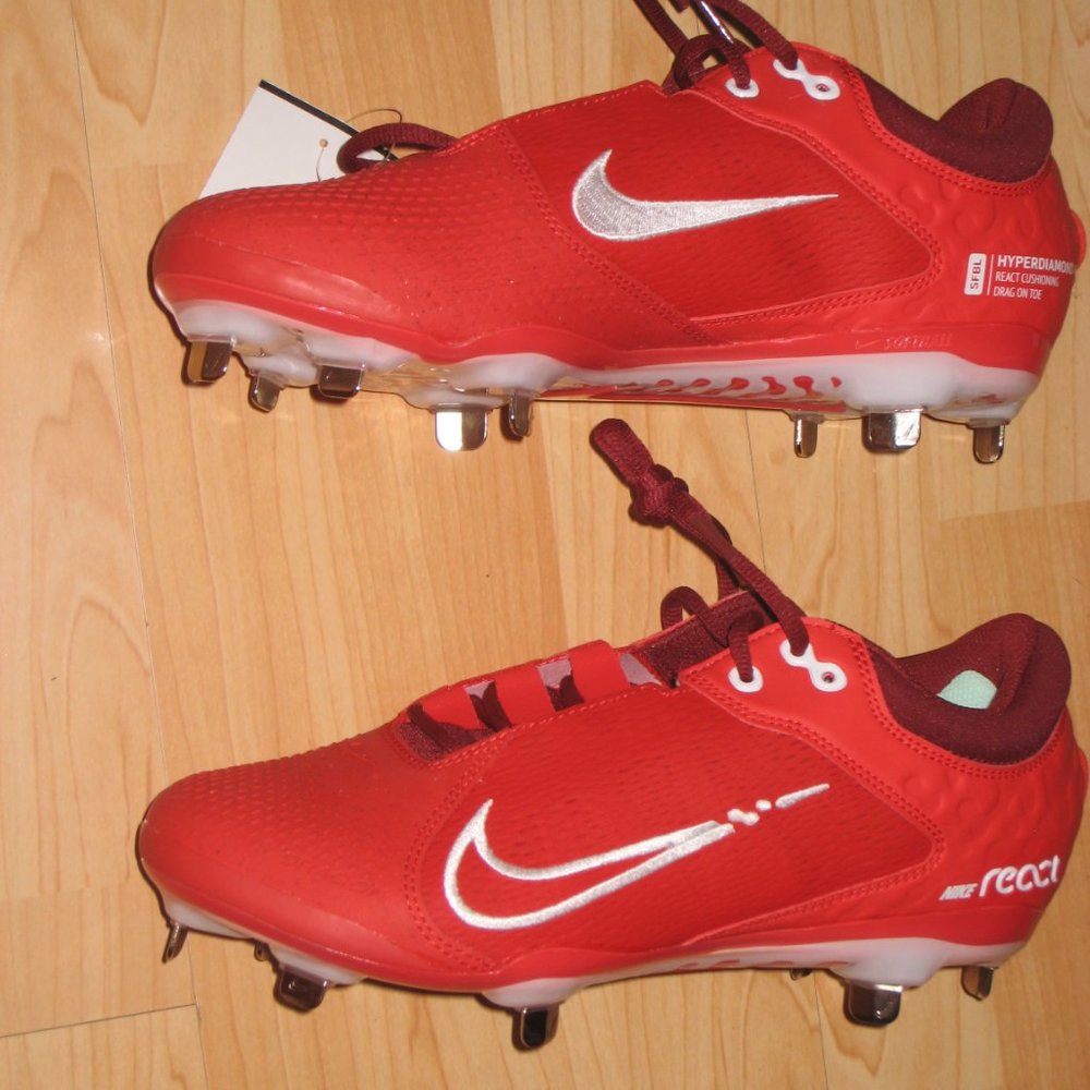 Nike Hyperdiamond 4 Elite Women's Softball Cleats Red CZ5917-616 Sz 10.5 NO BOX - Picture 2 of 6